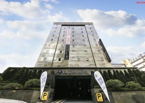 Uijeongbu Latree Hotel Екстериор снимка