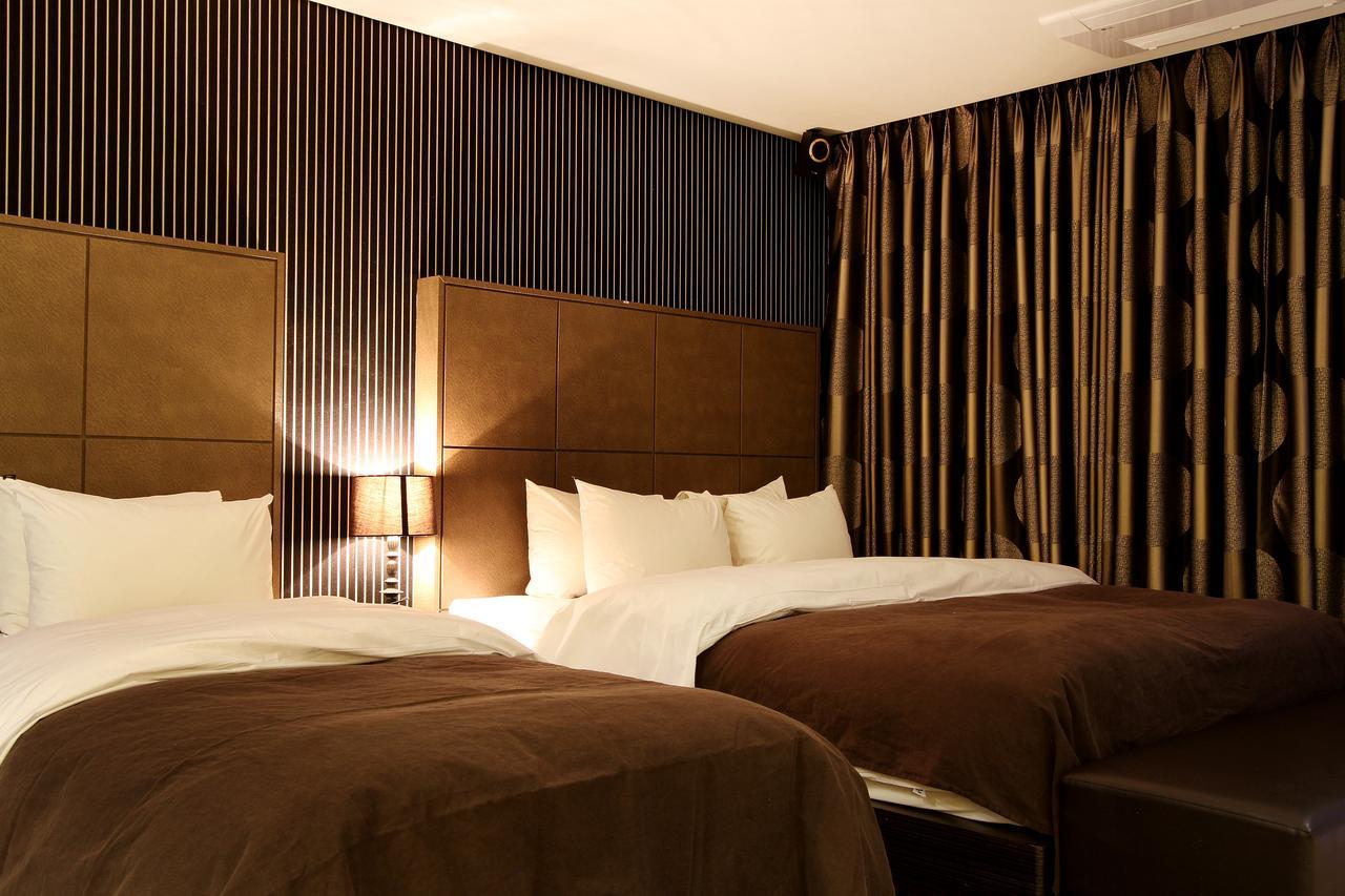 Uijeongbu Latree Hotel Екстериор снимка