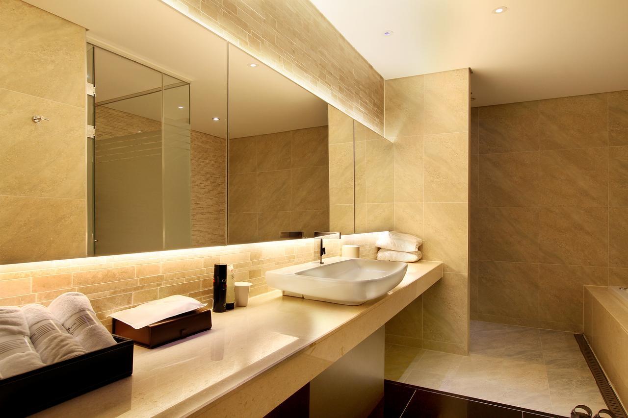 Uijeongbu Latree Hotel Екстериор снимка