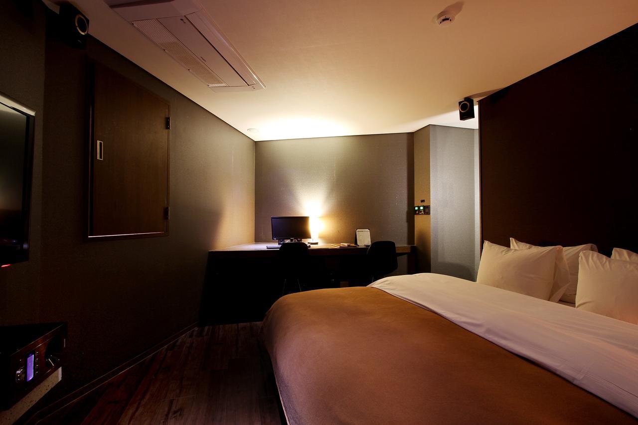 Uijeongbu Latree Hotel Екстериор снимка